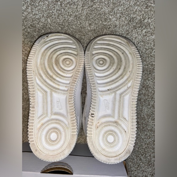 Toddler Force 1 Low EasyOn Kids White Sneakers - Picture 5 of 8